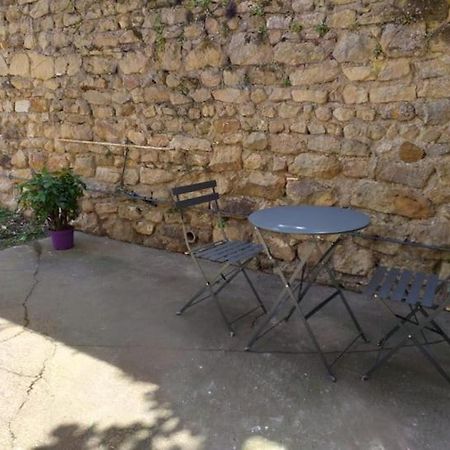 Nuit Romantique Saint-Christophe-en-Brionnais 外观 照片